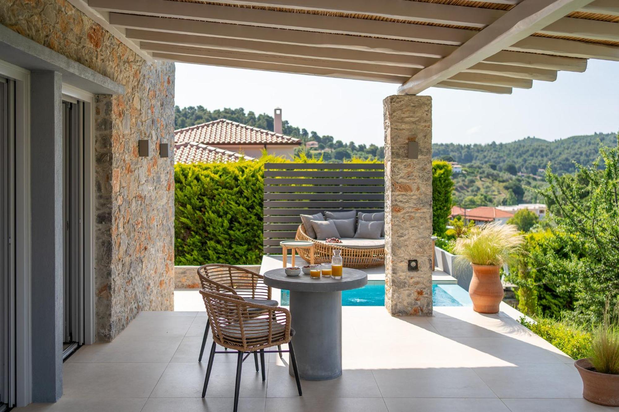 Stone Build Suite With Private Pool Kolios Luaran gambar